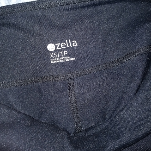 Two-Toned Zella Leggings - Picture 5 of 6